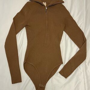 H&M Brown Ribbed Bodysuit